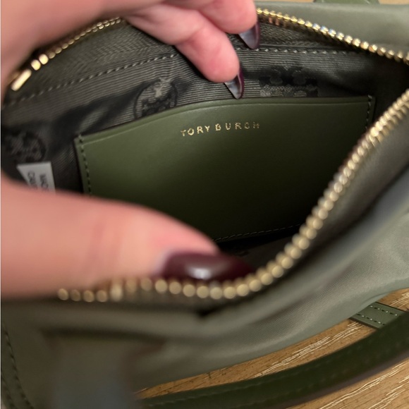 BNWOT Tory Burch Ella Nylon Mini Tote Crossbody Bag in Palm Leaf Green - Picture 5 of 5